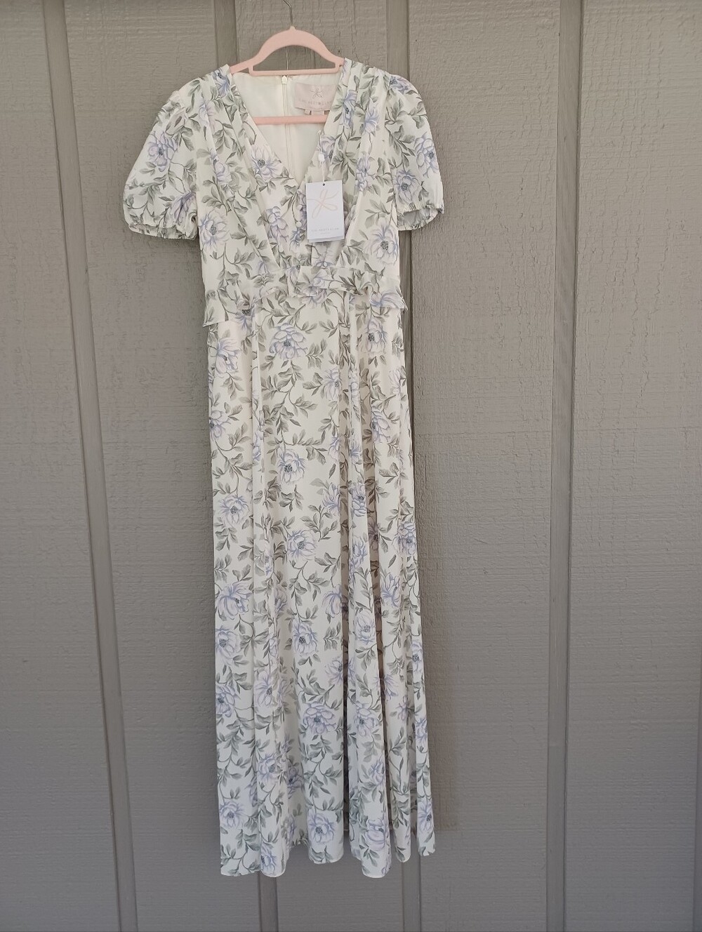 Gal Meets Glam Cassidy Floral Maxi Dress Size 4 Short Sleeve V Neck Feminine
